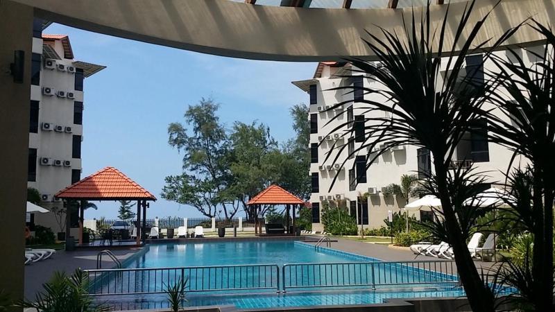 Samsuria Beach Resort & Residence Cherating Eksteriør bilde